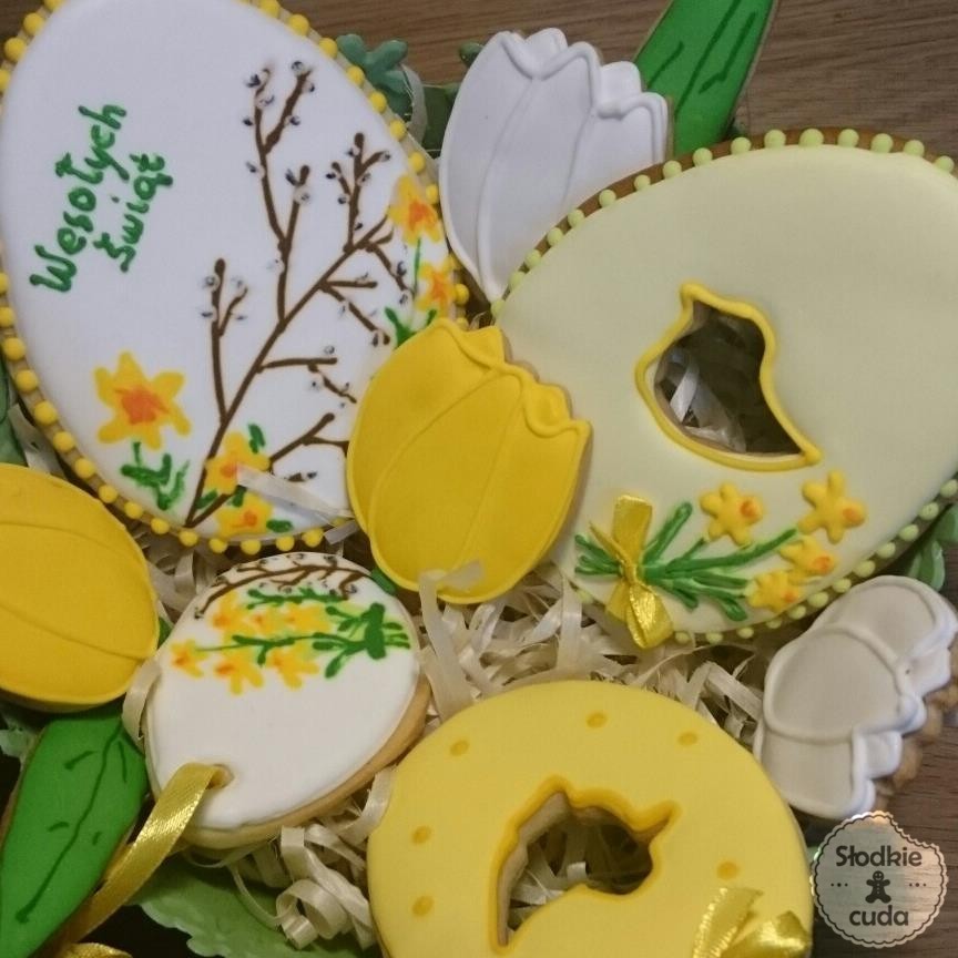 Wielkanoc - ozdobne ciasteczka wielkanocne jako ozdoba do koszyczka lub na stół