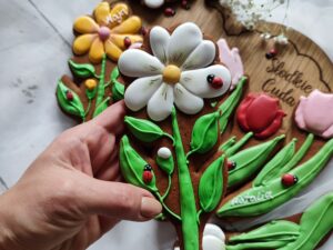 Kwiatek z biedronką na Dzień Kobiet